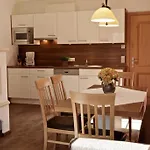 Aparthotel Garni Larcherhof Mayrhofen