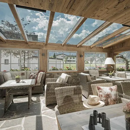 Garni Larcherhof 3* Mayrhofen