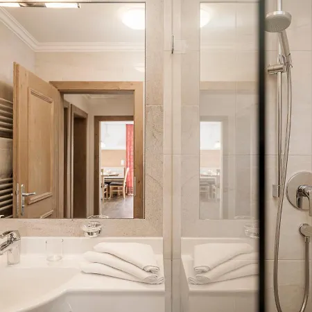 Garni Larcherhof Apartmanhotel Mayrhofen