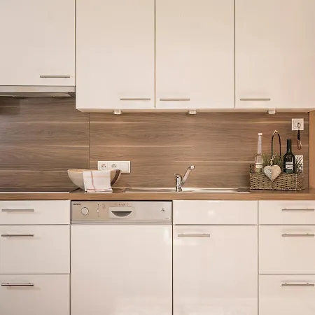 Garni Larcherhof Hotel apartamentowy 3*