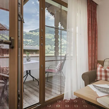 Garni Larcherhof Hotel apartamentowy