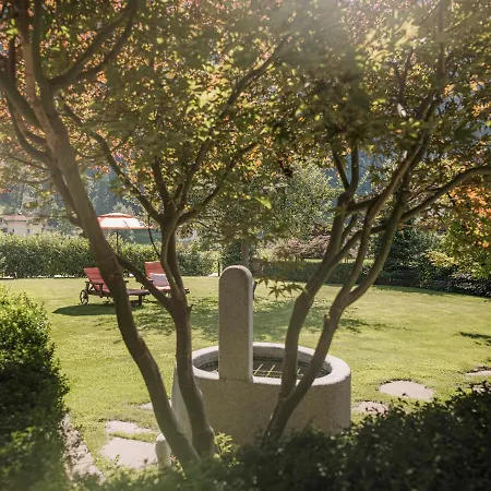 戈尔尼拉切尔霍夫公寓式酒店 3*