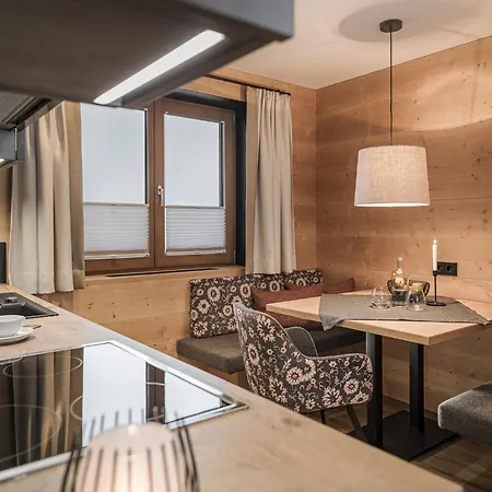 Hotel apartamentowy Garni Larcherhof 3*