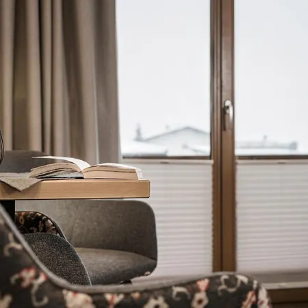 Garni Larcherhof Hotel apartamentowy Mayrhofen