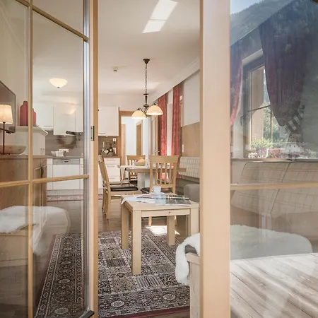 Garni Larcherhof 3*