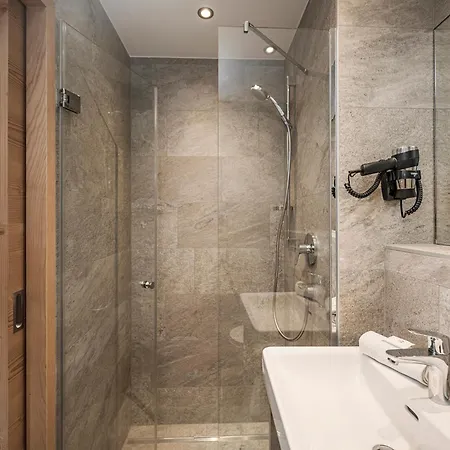 Apartmanhotel Garni Larcherhof