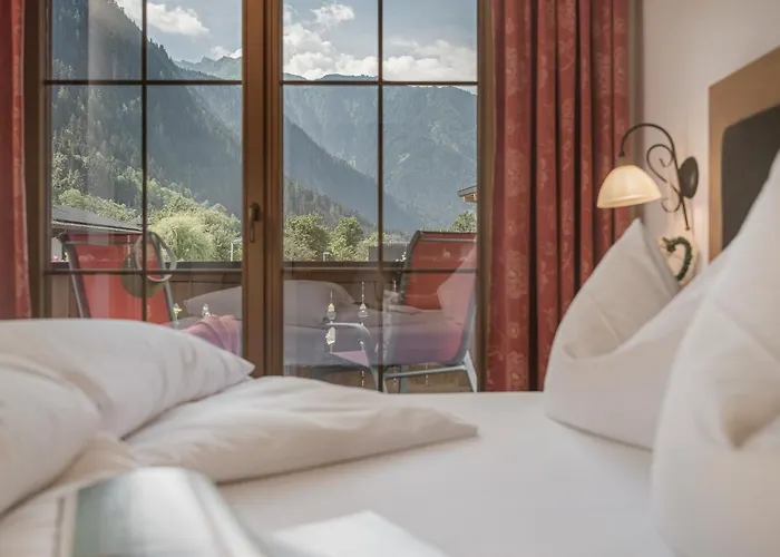 Garni Larcherhof 3* Mayrhofen