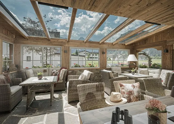 Garni Larcherhof 3* Майрхофен