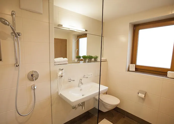 Garni Larcherhof Apartahotel 3*