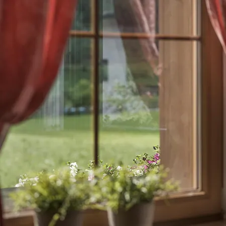 Garni Larcherhof 3* Mayrhofen