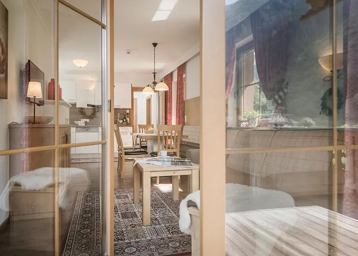 Apart Otel Garni Larcherhof Mayrhofen