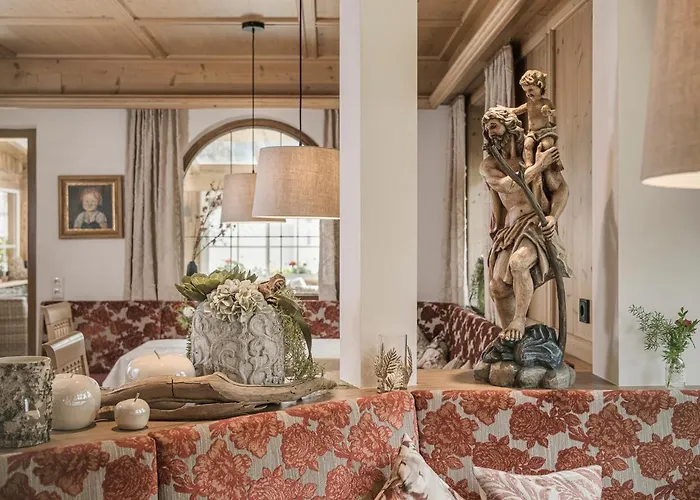 Apart Otel Garni Larcherhof