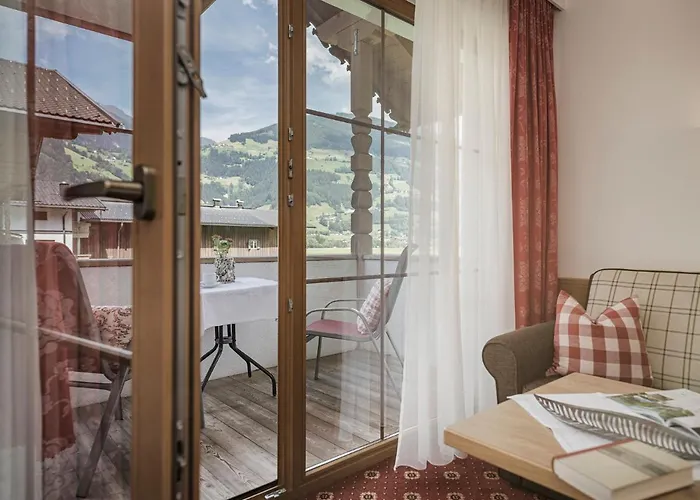 Garni Larcherhof Apart Otel